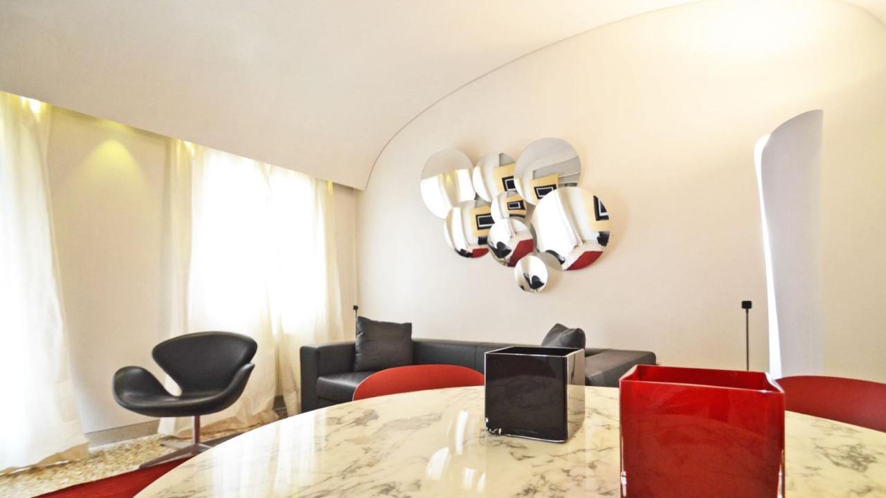 Ai Bareteri Luxury Canal View Venezia Eksteriør bilde